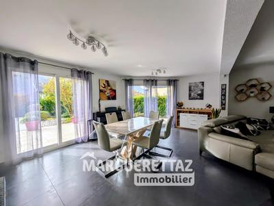 Maison - 125 m² - 5 pièces