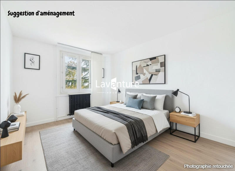 Appartement - 99 m² - 4 pièces