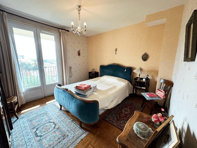 Maison traditionnelle - 136 m² - 6 pièces