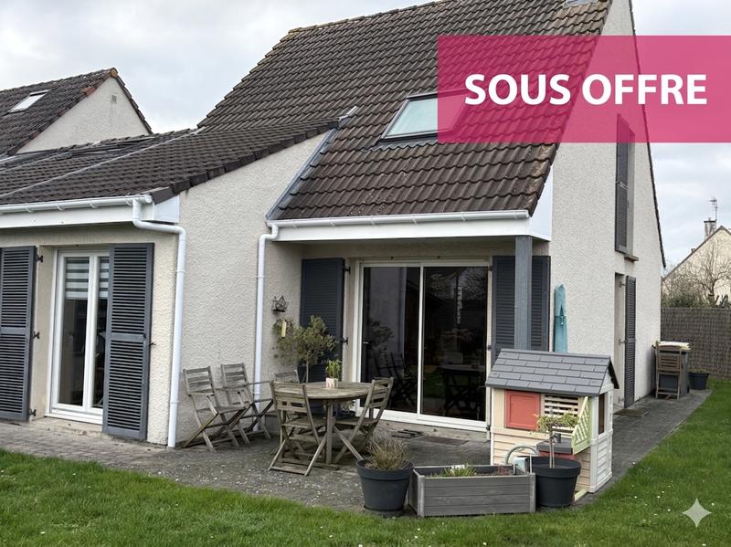 Maison - 93 m² - 5 pièces