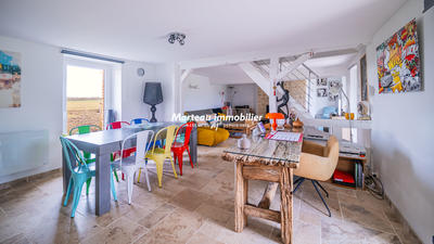 Maison - 142 m² - 7 pièces