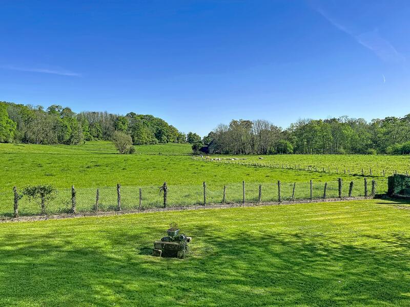 Maison traditionnelle - 125 m² - 5 pièces