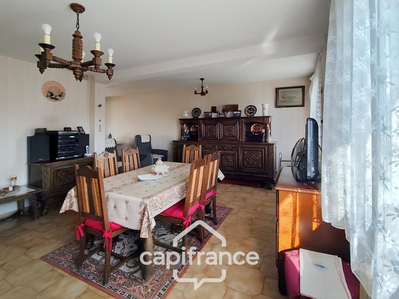 Maison - 93 m² - 5 pièces