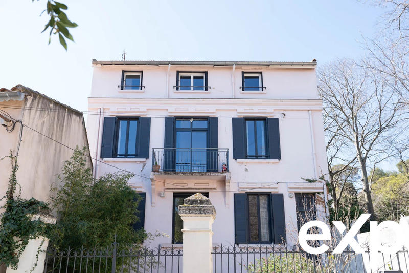 Maison - 191 m² - 8 pièces