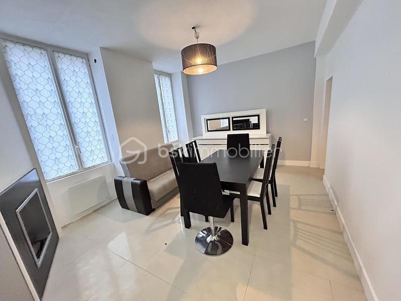 Appartement - 55 m² - 3 pièces