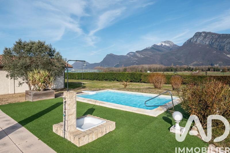 Maison - 113 m² - 5 pièces