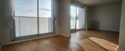 Appartement - 77 m² - 4 pièces