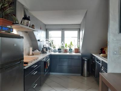 Appartement - 80 m² - 3 pièces