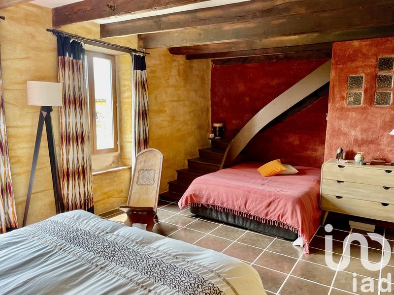 Maison - 470 m² - 11 pièces