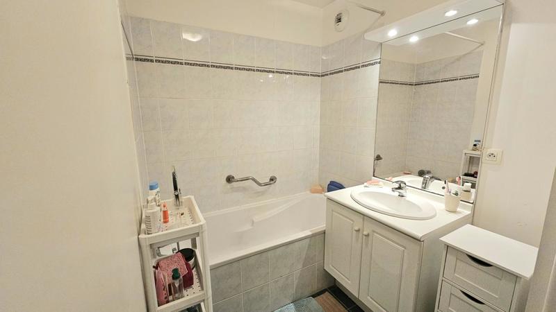 Appartement ancien - 58 m² - 3 pièces