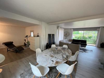Villa - 150 m² - 4 pièces