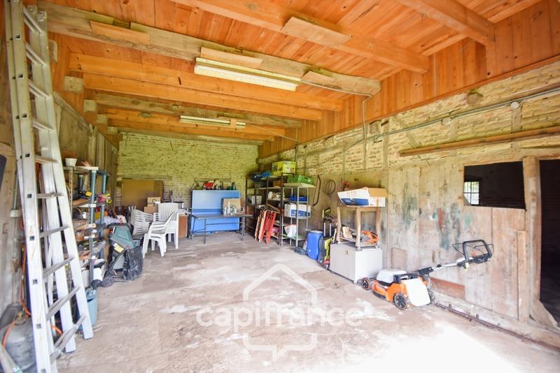 Maison - 240 m² - 6 pièces