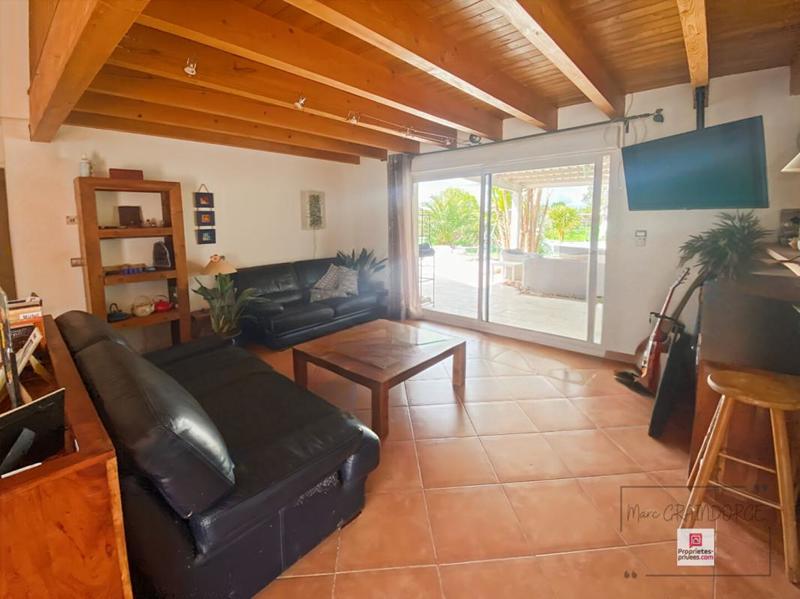 Villa - 164 m² - 6 pièces