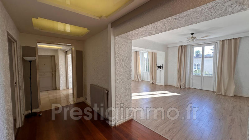 Appartement - 111 m² - 4 pièces