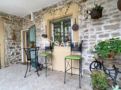 Maison - 80 m² - 5 pièces