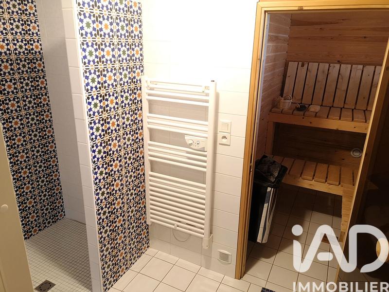 Maison - 172 m² - 7 pièces