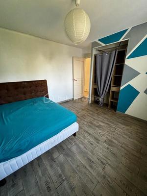 Appartement - 77 m² - 4 pièces