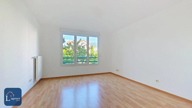 Appartement - 104 m² - 3 pièces