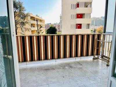 Appartement - 76 m² - 4 pièces