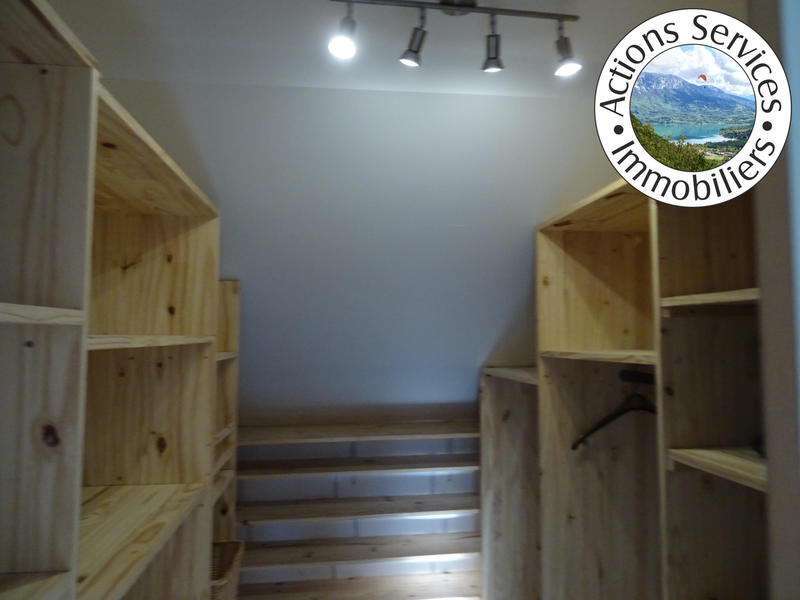 Maison - 166 m² - 6 pièces