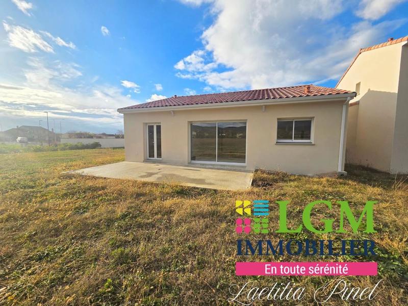 Maison - 90 m² - 4 pièces