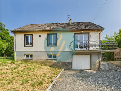 Maison - 83 m² - 5 pièces