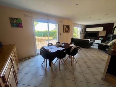 Maison - 109 m² - 6 pièces