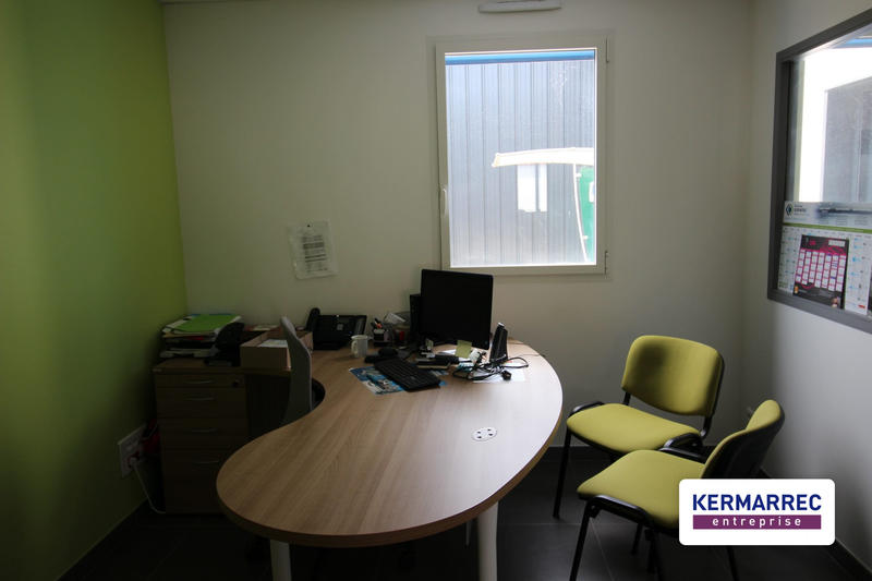 Bureau - 85 m²