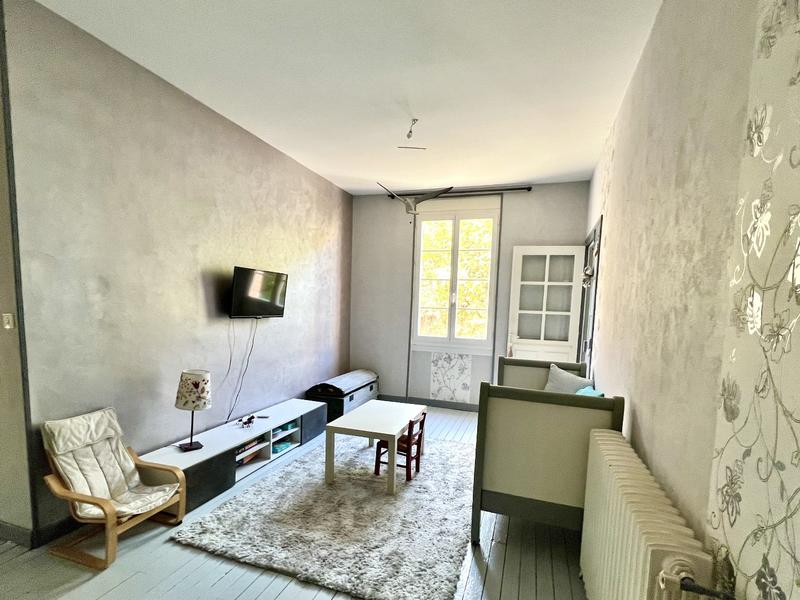 Maison - 200 m² - 4 pièces