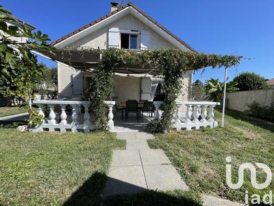 Maison - 111 m² - 5 pièces