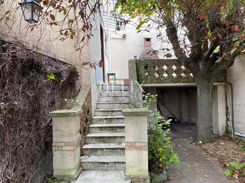 Maison - 108 m² - 6 pièces