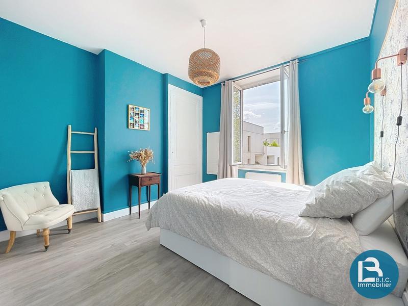 Appartement - 97 m² - 4 pièces