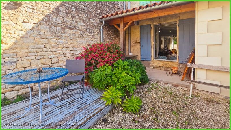 Maison en pierre - 156 m² - 4 pièces