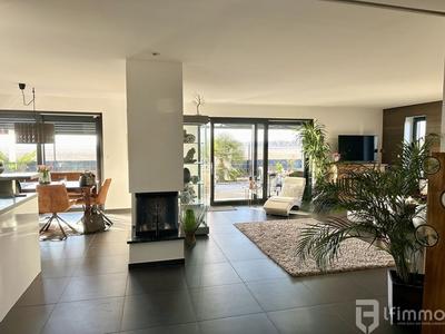 Maison - 153 m² - 6 pièces