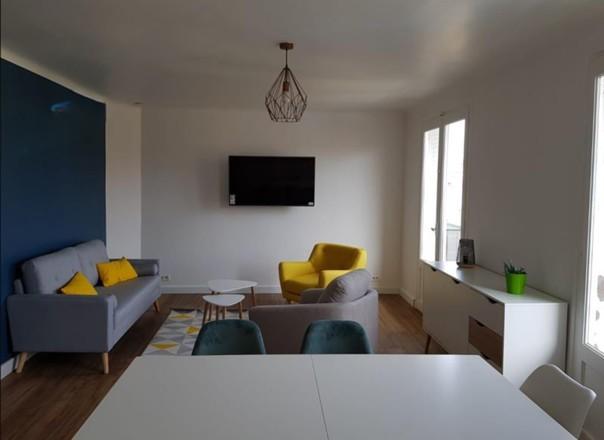 Chambre - 10 m² - 1 pièce