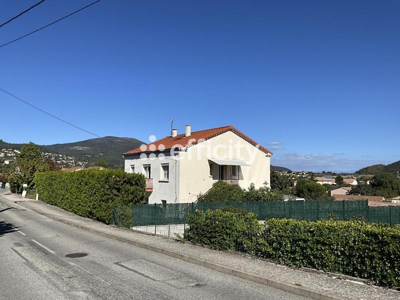 Villa - 150 m² - 7 pièces