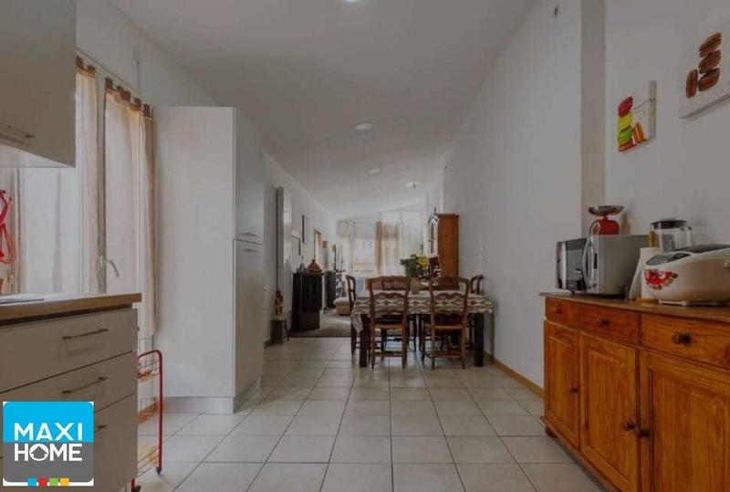 Maison - 197 m² - 6 pièces