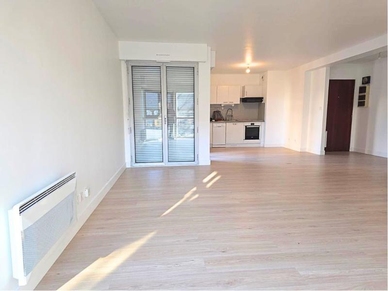 Appartement - 80 m² - 3 pièces