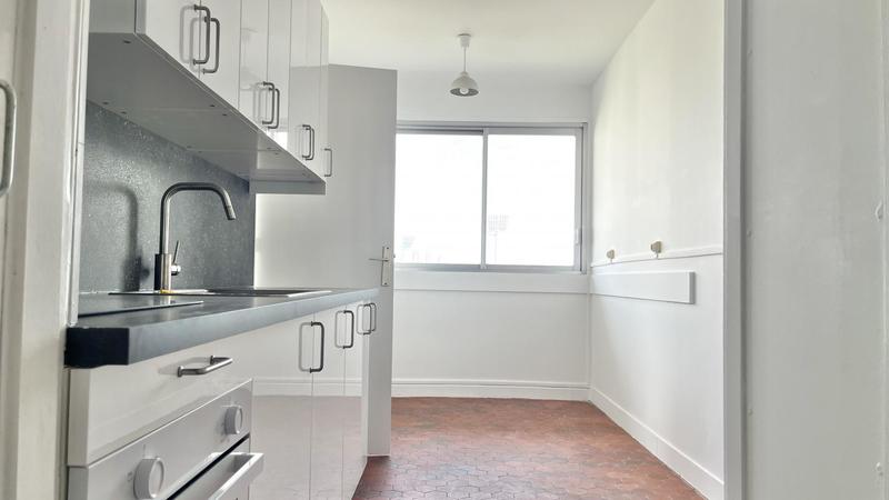 Appartement - 127 m² - 6 pièces