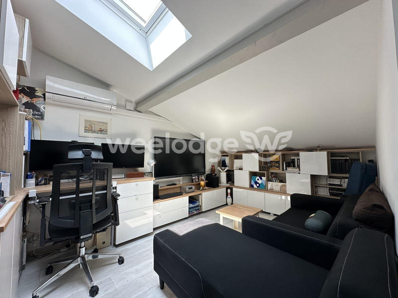 Maison - 184 m² - 7 pièces