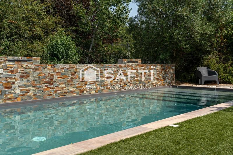 Maison - 165 m² - 6 pièces