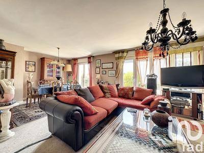 Maison - 164 m² - 10 pièces