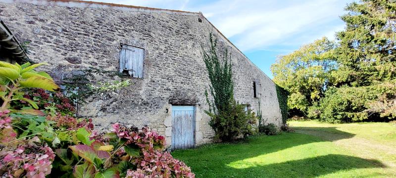 Ferme - 350 m² - 8 pièces