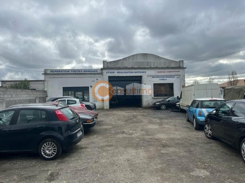 Local d'activité / Entrepôt - 540 m²