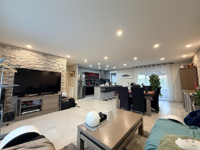 Maison - 110 m² - 5 pièces