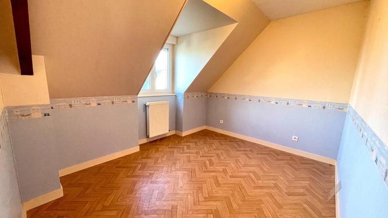 Maison - 111 m² - 6 pièces