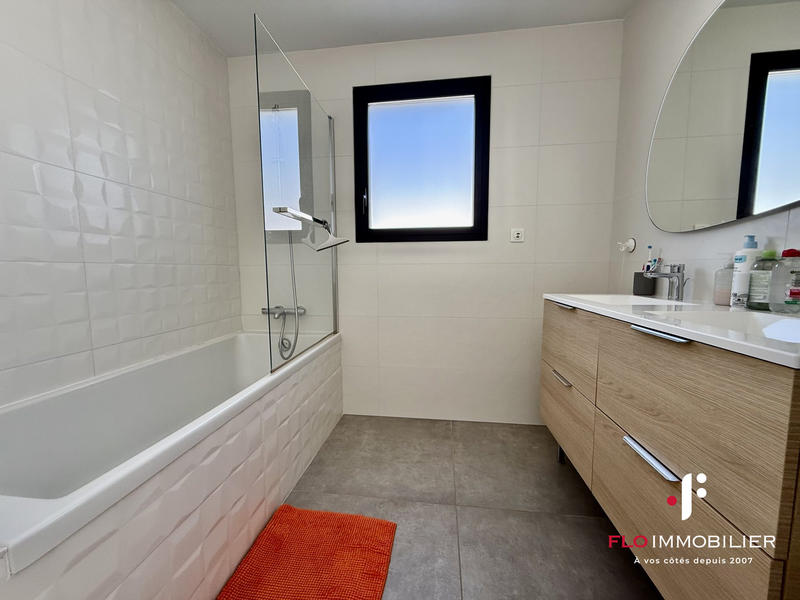 Maison - 167 m² - 7 pièces