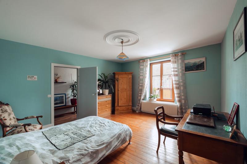 Maison ancienne - 105 m² - 3 pièces