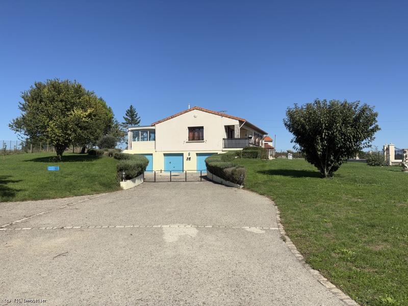 Maison - 176 m² - 5 pièces