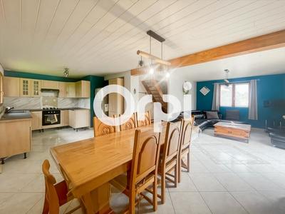 Maison - 122 m² - 6 pièces